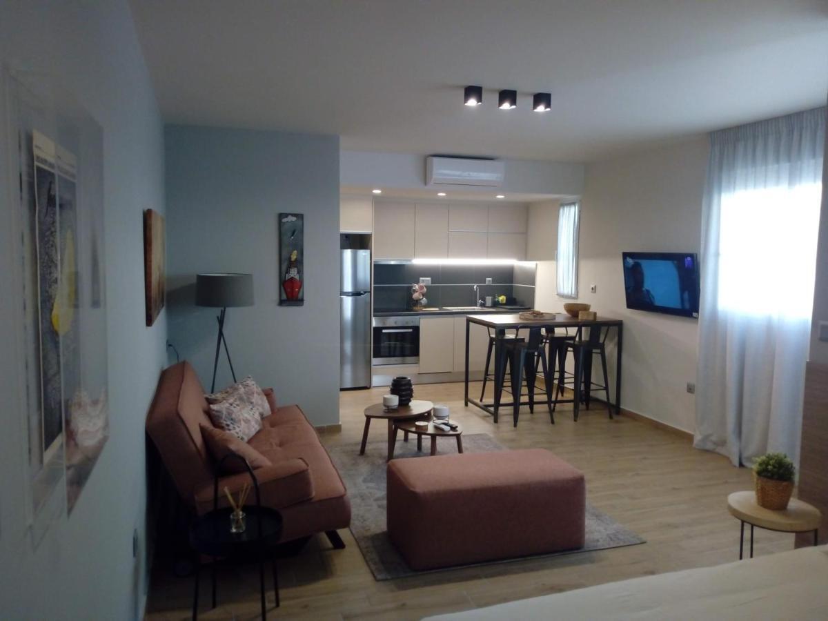 Beautiful Studio Next To Ancient Stadium Афины Экстерьер фото
